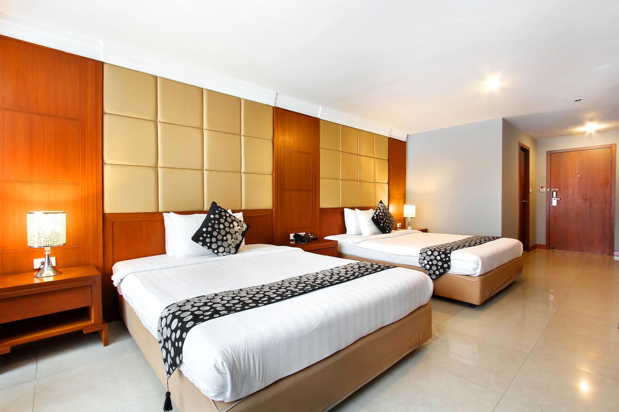 Bally Suite Sukhumvit Bangkok Exterior photo